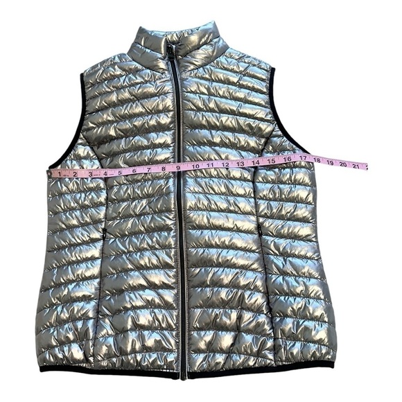 Joe Fresh Silver Metallic Puffer Vest - Size Small - Picture 9 of 12